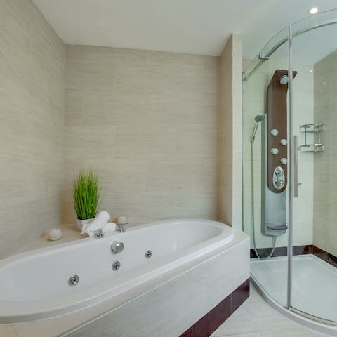 Freshen up in the luxurious master bathroom 