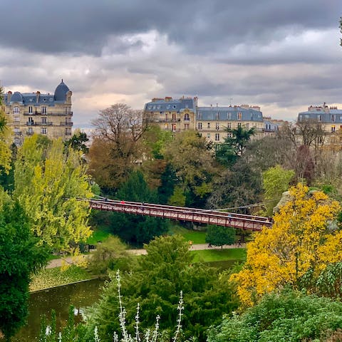 Take an afternoon stroll through nearby Parc des Buttes-Chaumont