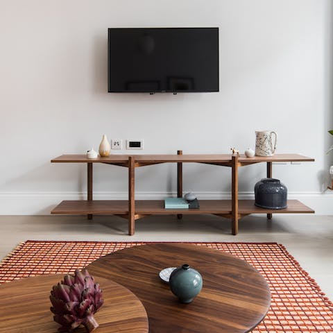 Catch up on your favourite Netflix shows in contemporary living space