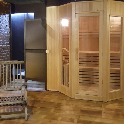 Start the day in true Nordic style in the chateau's sauna