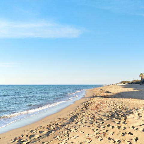 Discover Puglia's pristine beaches – the coast is two kilometres away