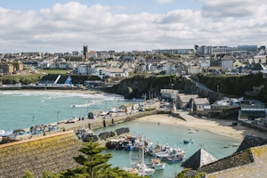 Rum & Raisin image 14