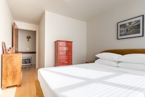 Mid-Century Charm image 3