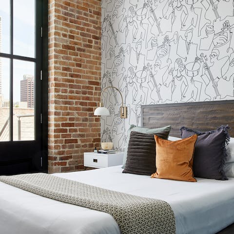 Indulge in views of the most exotic of America's cities from your large bedroom windows
