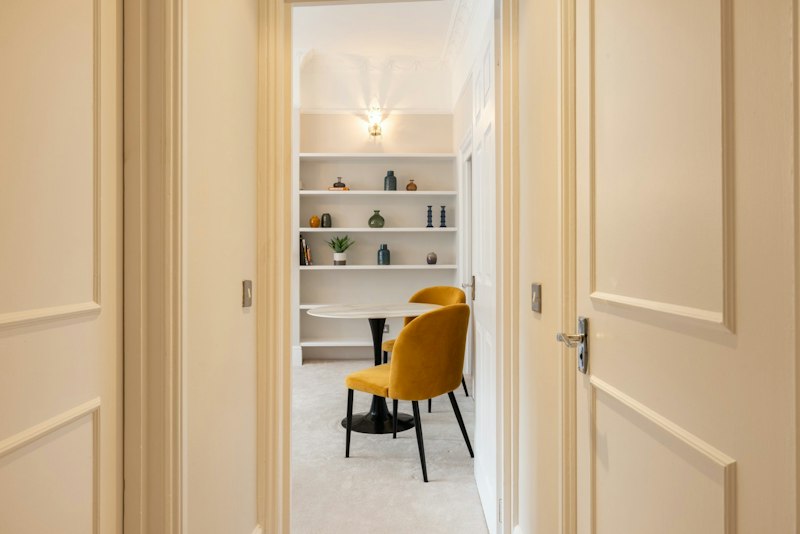 Earl's Court Elegance additional image