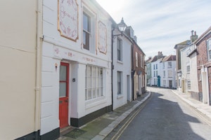 A Tuppence & Shilling image 15