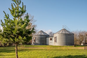 Artist’s Residency image 7