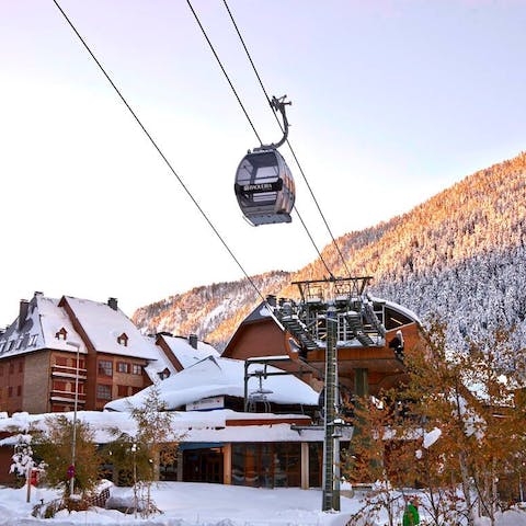 Access ski lifts in two minutes