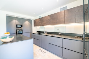 Olive Estate image 15