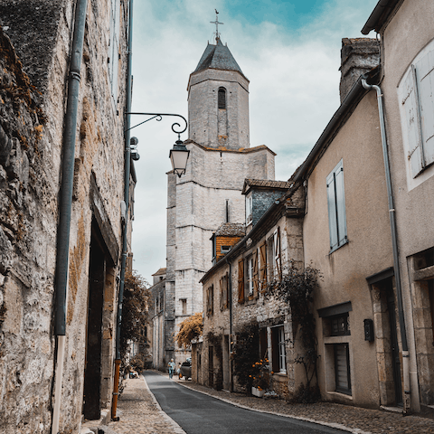 Make the short drive to Bergerac for breakfast and explore the town after