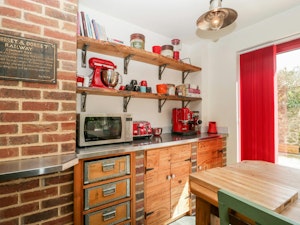 The River Cottage image 11