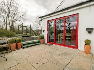 The River Cottage image 5