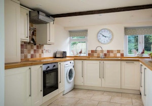 Cotswold Escape image 10
