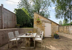 Cotswold Escape image 3