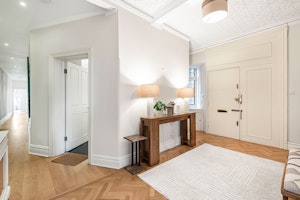 Park Avenue image 6