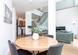 Kentish Town Duplex image 6