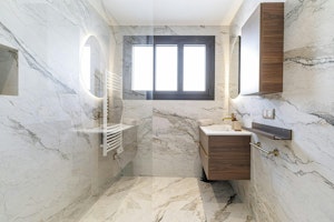 French Riviera Haven image 5