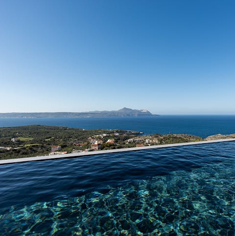 Enjoy panoramic views of the ocean from your infinity pool