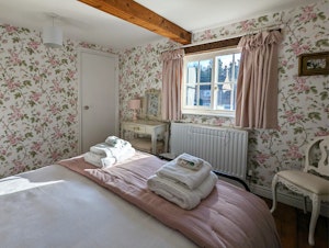 The Woodlark image 13