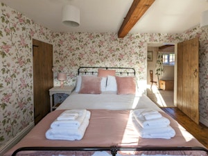 The Woodlark image 9