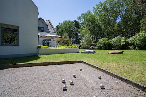 Enjoy games such as petanque and ping pong to while away the hours at home