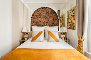 Sweet Paris Symphony image 10