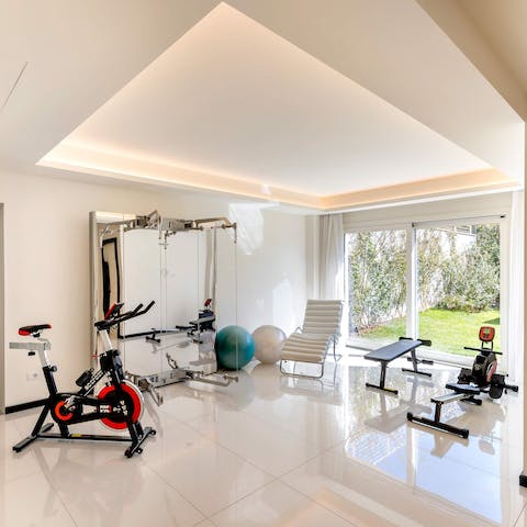 Keep on top of your workout regime in the home gym