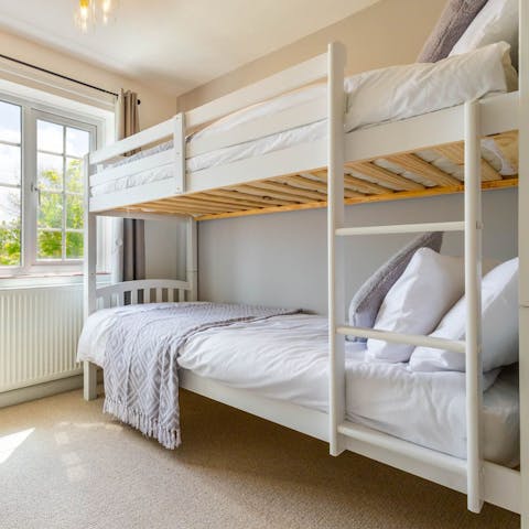 Let the kids pick who gets the top bunk
