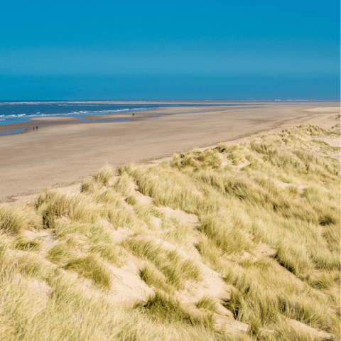 Explore the beautiful Norfolk coast – the beach is just a five-minute walk from your door