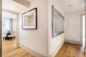 Miss Mayfair image 11