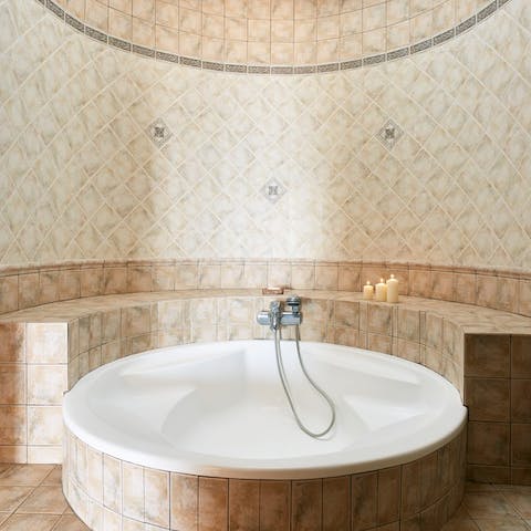 Soak the stress away in the spa bath