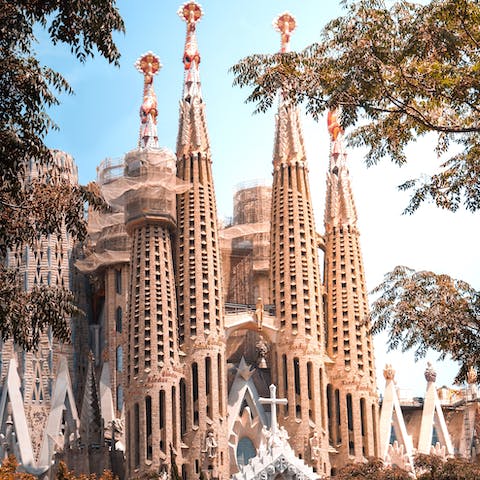 Go on a Gaudi tour of Barcelona, finishing at La Sagrada Familia twenty-five minutes' walk away