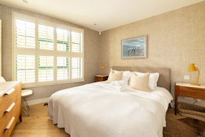 Gentle Riverside Charm image 3
