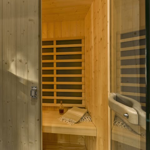 Feel refreshed after a session in the home sauna