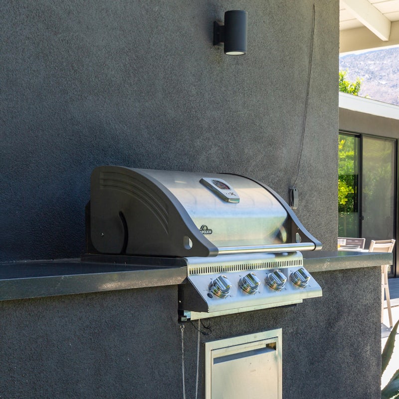Enjoy a good old fashioned American barbecue for dinner