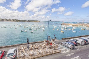 Harbour & Tide image 2