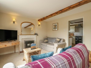 A Retreat in Kent image 1