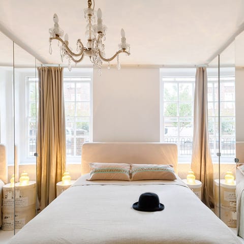 Wake Up In The Luxurious Beds
