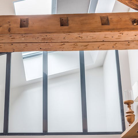 chalet style exposed beams