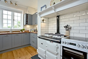 Scallop Cottage image 13