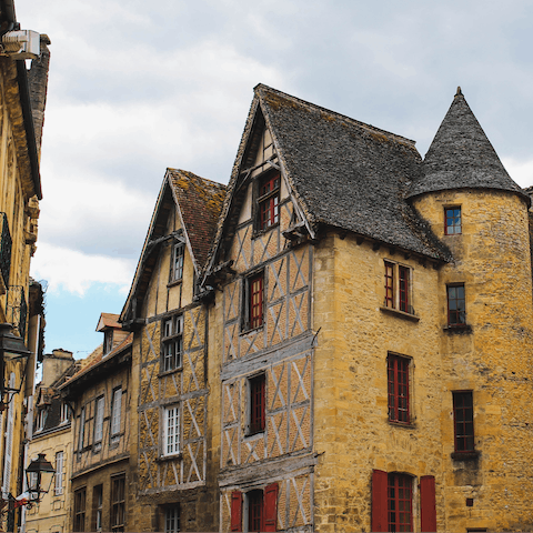 Take a day trip tp the medieval town of Sarlat – less than an hour's drive away