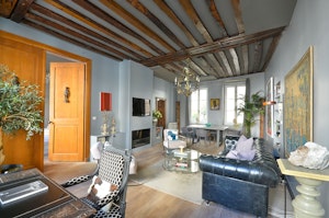 Marais Mood image 3
