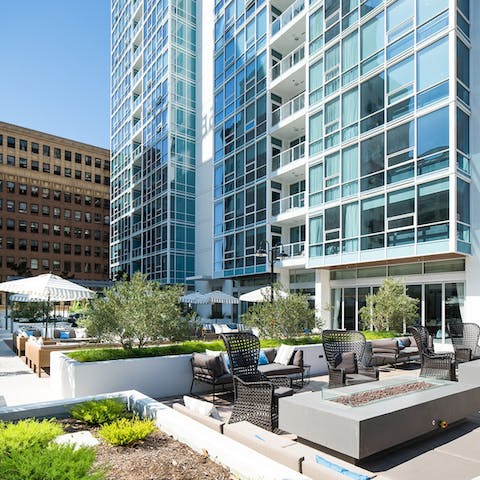 Make new friends in the building's outdoor lounge