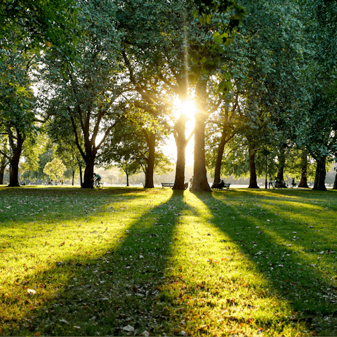 Spend balmy afternoons in Hyde Park, a ten-minute walk away