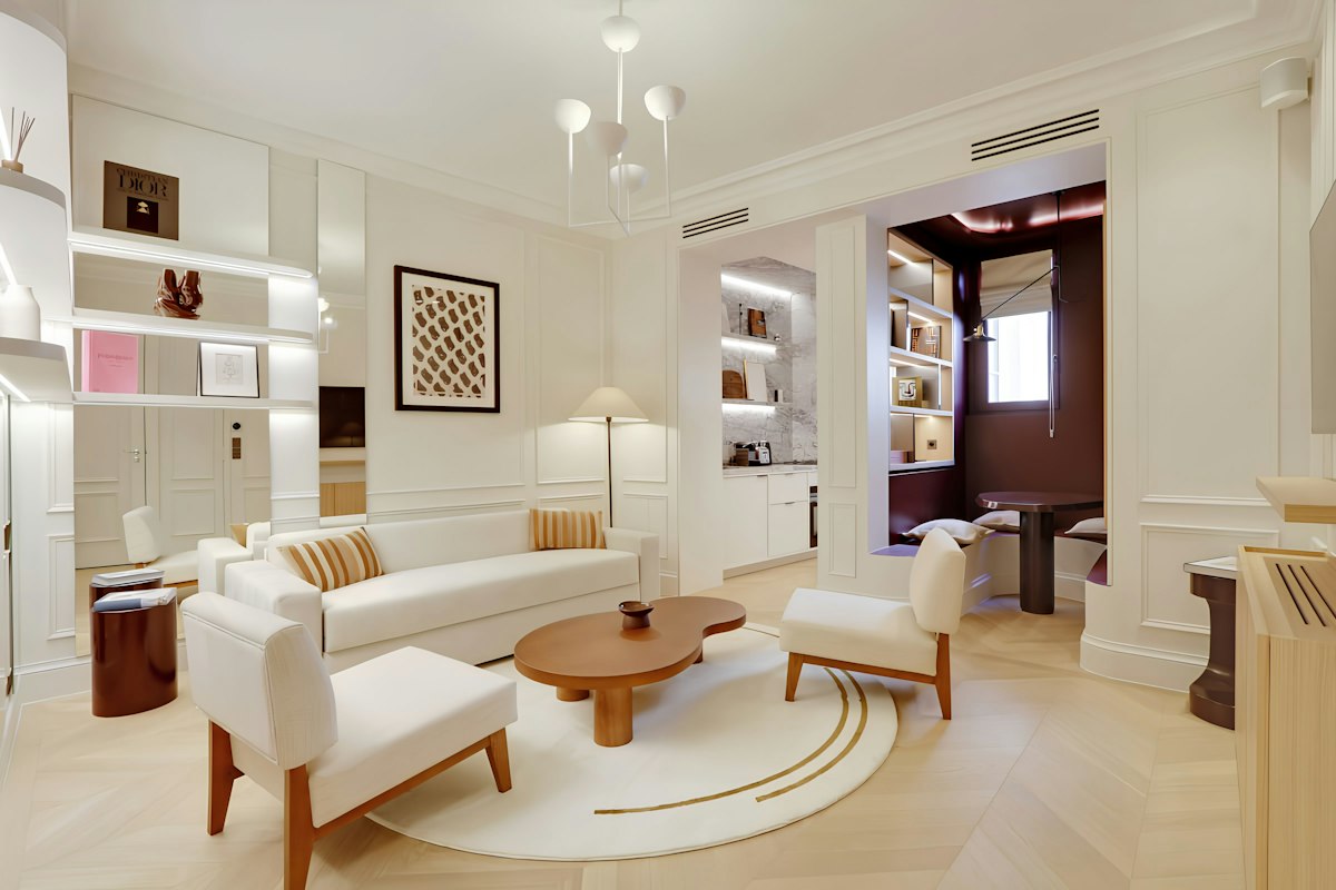 Elegant Parisian, Ile-de-France