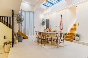 Parisian Loft image 1