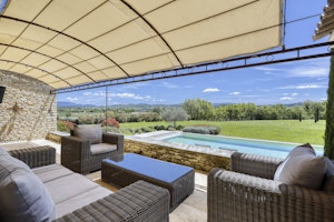 Luberon Views image 14