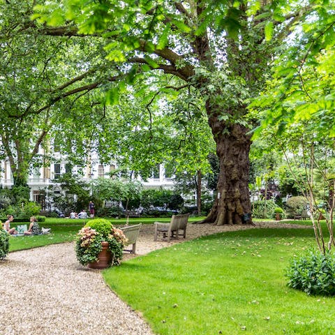 Take a stroll through the peaceful communal garden, accessed via your living room
