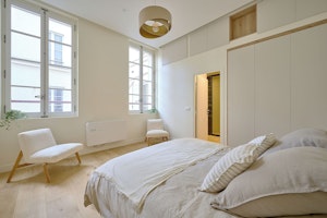 By Saint-Sulpice image 9