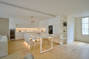 By Saint-Sulpice image 2